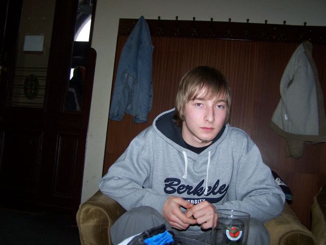 Zav��t okno.