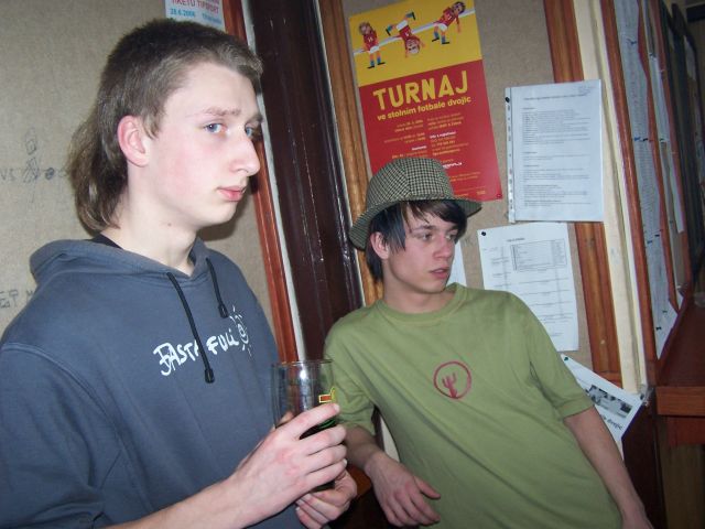 Zav��t okno.