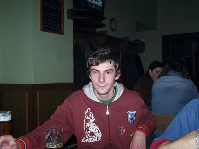 Zav��t okno.